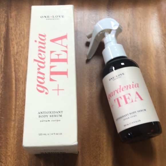One Love Organics Gardenia + Tea Antioxidant Body Serum - Picture 11 of 11